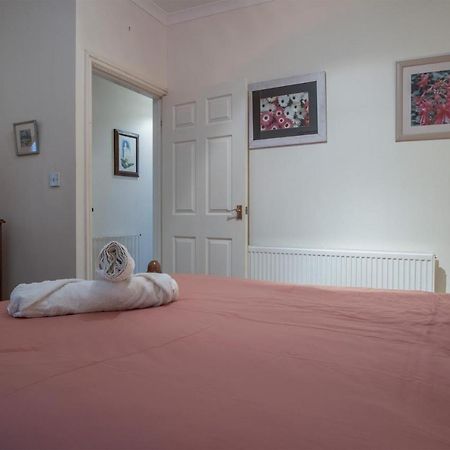 Arcadia - 1 Bedroom Apartment - Tenby Esterno foto