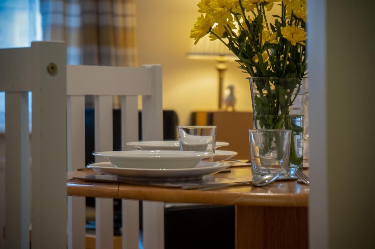 Arcadia - 1 Bedroom Apartment - Tenby Esterno foto